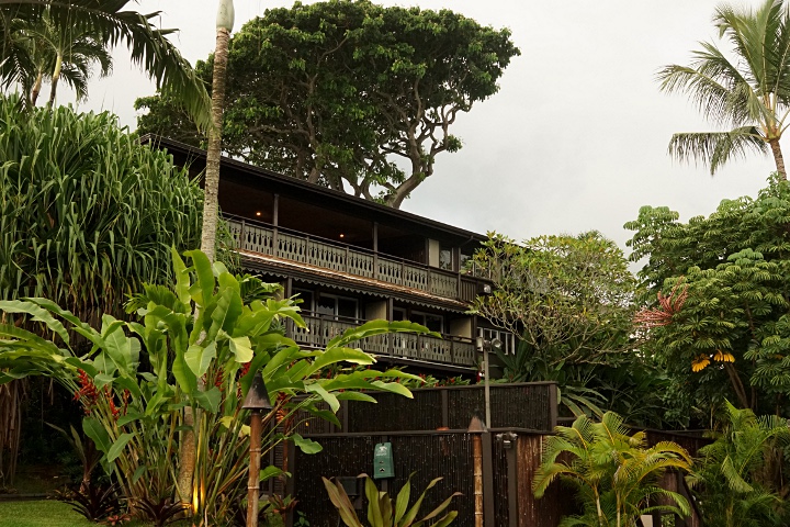 Paradise Bay Resort
